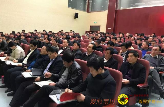 ���ǵ�У����У������ѵ�׳���ѵ --Ϊȫ�С���ί���ɲ���������