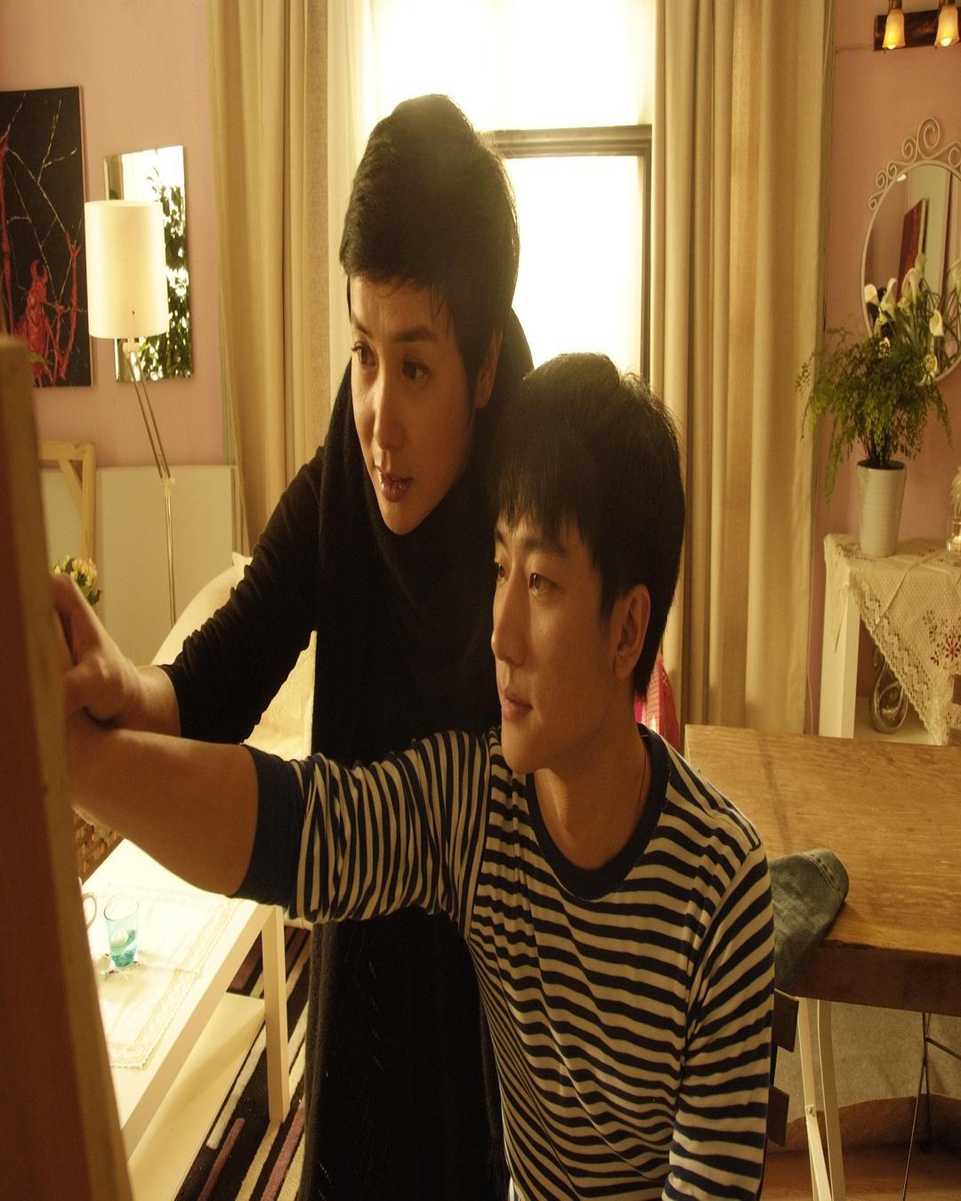 一,主创阵容强大,主演是黄轩(芳华盈利5倍以上)马思纯(六月与安生盈利